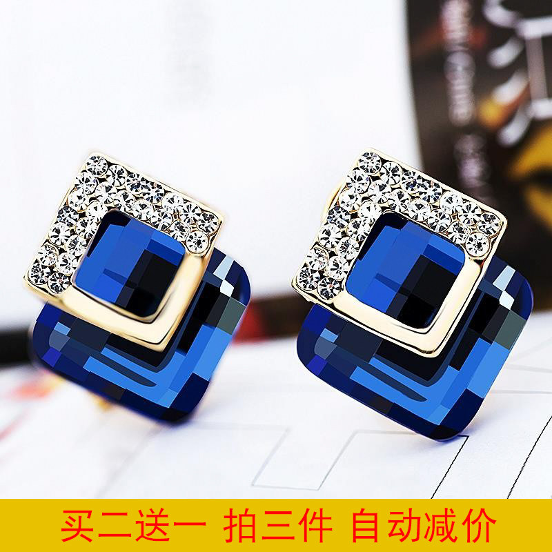 21 new Korean fashion personality silver needle ear needle hypoallergenic wild crystal drop earrings high-grade sense of net red earrings