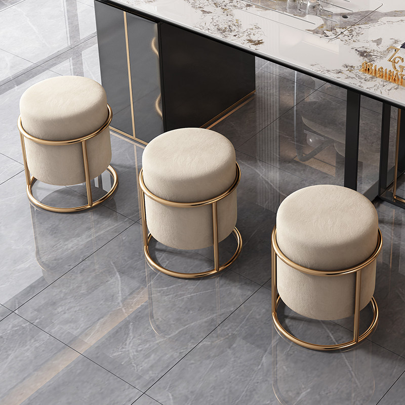 Light Extravagant Leather Stool Home Living Room Small Pipier Nordic Soft Face Soft Sit Sand Release Round Stool Postmodern Minimalist Mound