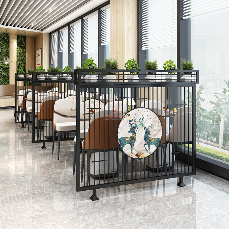 Nordic Metal Floor Art Screen Modern Brief Hollowed-out Partition Custom Dining Room Bar Aisle Decoration Shelter
