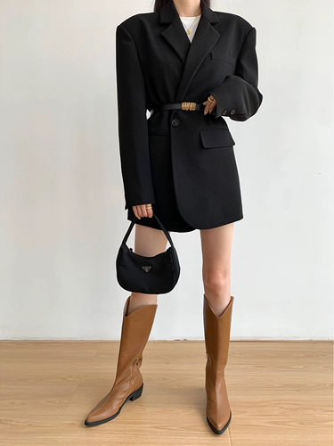 周淼 Осенний дизайнерский черный пиджак классического кроя для отдыха, премиум класс, тренд сезона