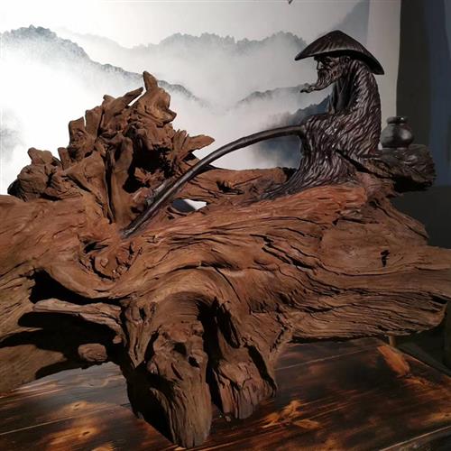 Hanjiang alone fishing ebony red chrysanthemum Guilin old man fishing wood carving crafts character root carving ornaments