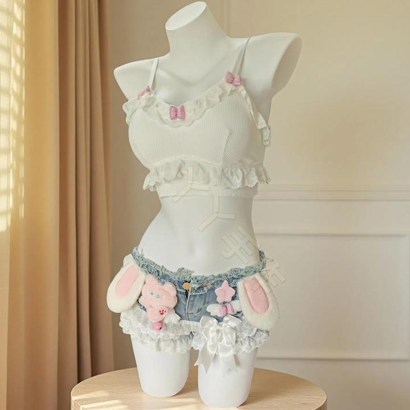 Yaya's Handmade Cute and Sexy Hot Girl Camisole with Low-Waisted Denim Shorts, Sweet Princess Style, Fresh and Simple