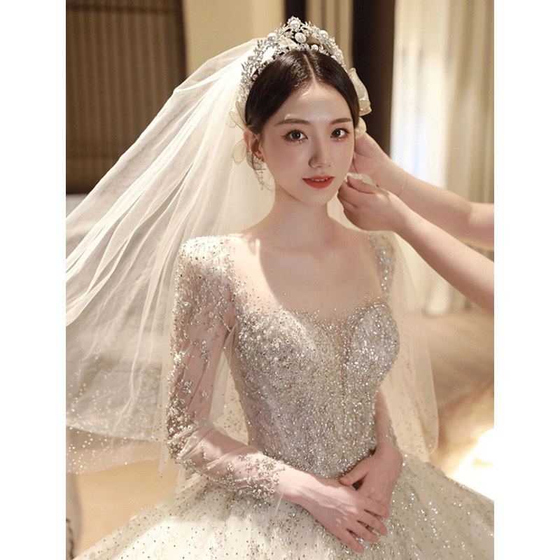 Light wedding dress 2023 new bridal woman small sub main yarn long sleeve winter tug-tail method advanced retro out of the door yarn-Taobao