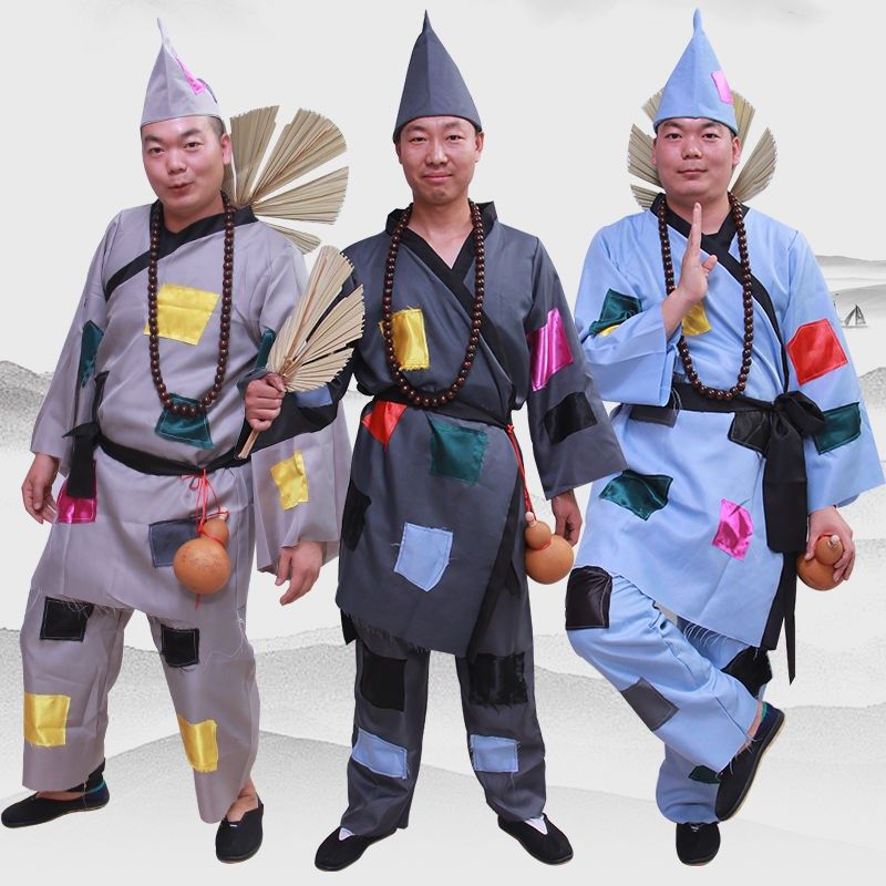 Halloween costume photography Jigong costume little monk costume adult child beggar patch beggar clothes