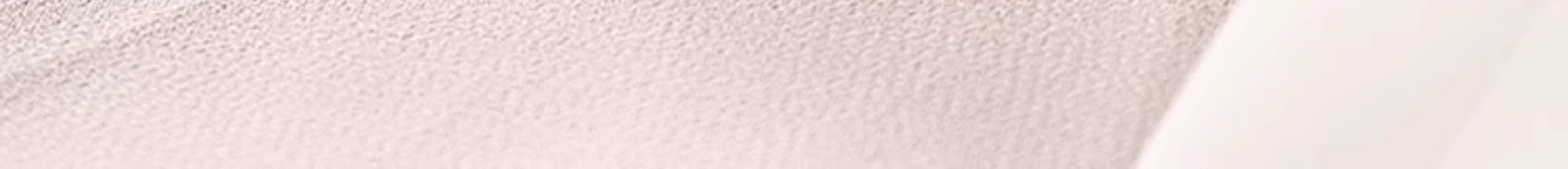 食颜派 四合一多功能按摩梳【树脂材质 光滑透亮】