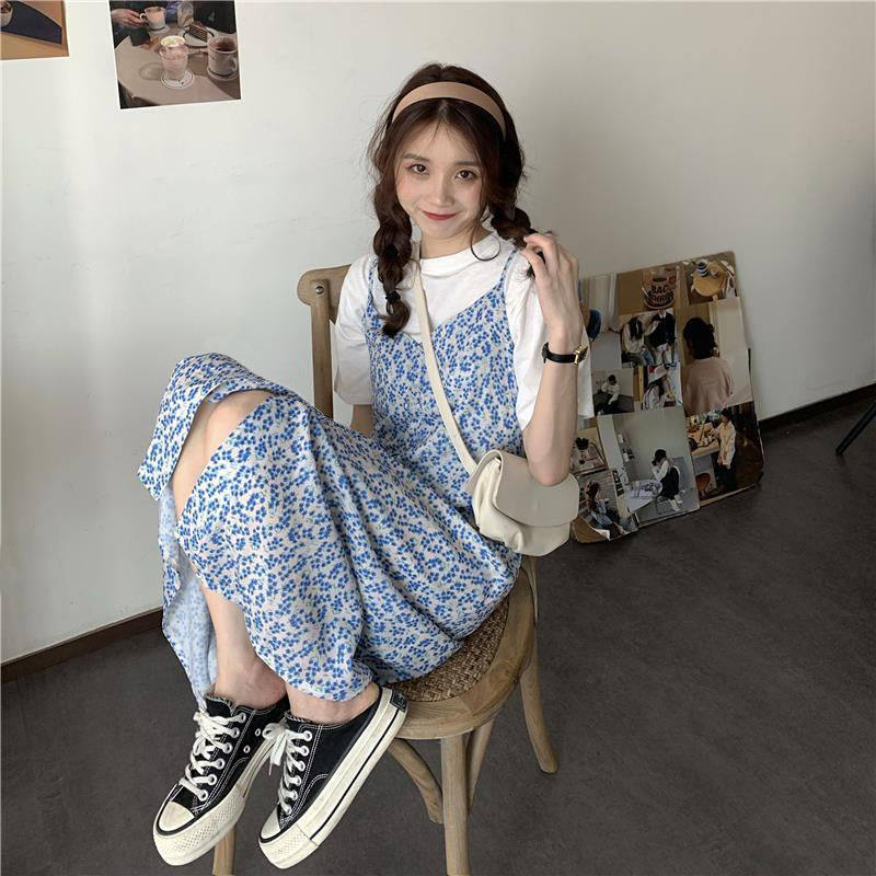 One-piece two-piece set Foreign school age-reducing short-sleeved T-shirt Blue floral sundress Student fashion small fresh suit summer