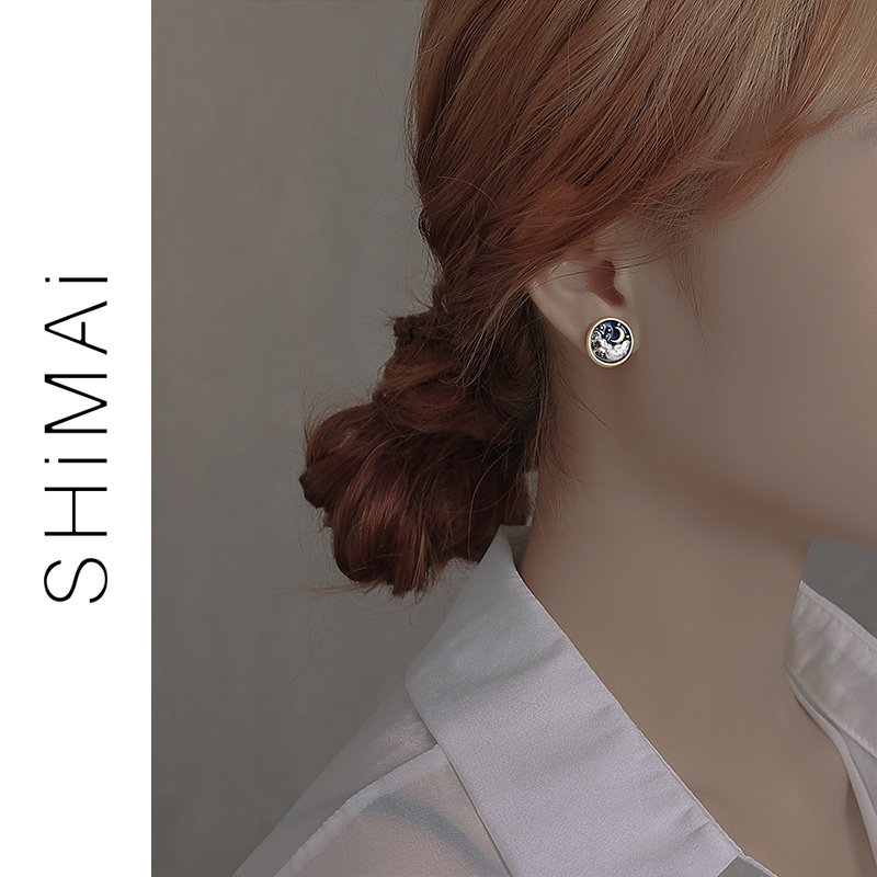 925 silver needle design sensual needle female summer moon Sun asymmetrical ear decoration small and delicate and minimalist small earrings