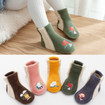 Double-sided velvet floor shoes and socks baby plus velvet thickened autumn and winter baby toddler toddler stocking cold anti-off socks set charm buckle