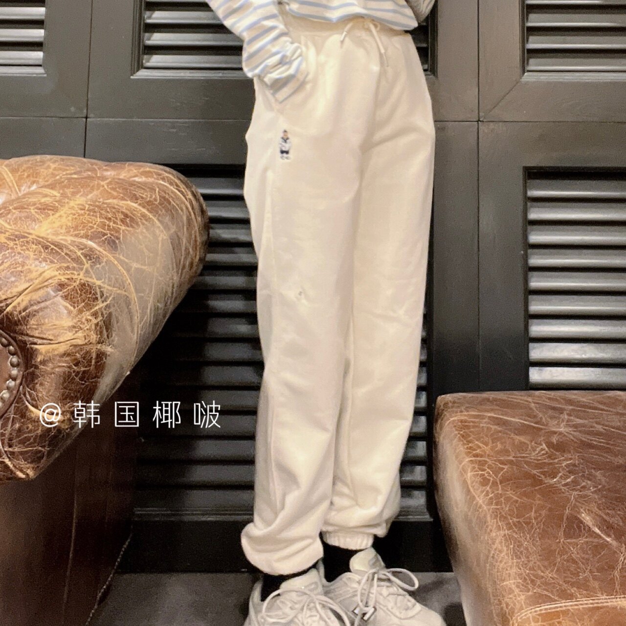 Domestic spot Korean coconut whoau 22 bear embroidery foot sweatpants without velvet