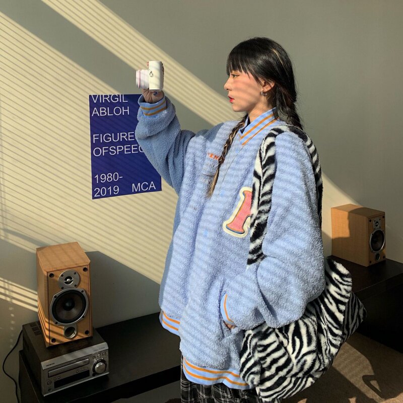 Lamb hair wears a jacket on both sides of the women's autumn and winter clothes Korean version of loose and versatile plus velvet thickened plaid baseball uniform cotton clothing tide