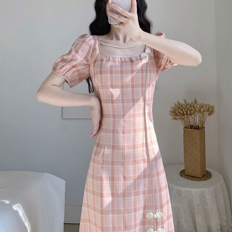 2022 skirt women's summer new slim temperament tea break French retro niche sweet plaid cheongsam dress