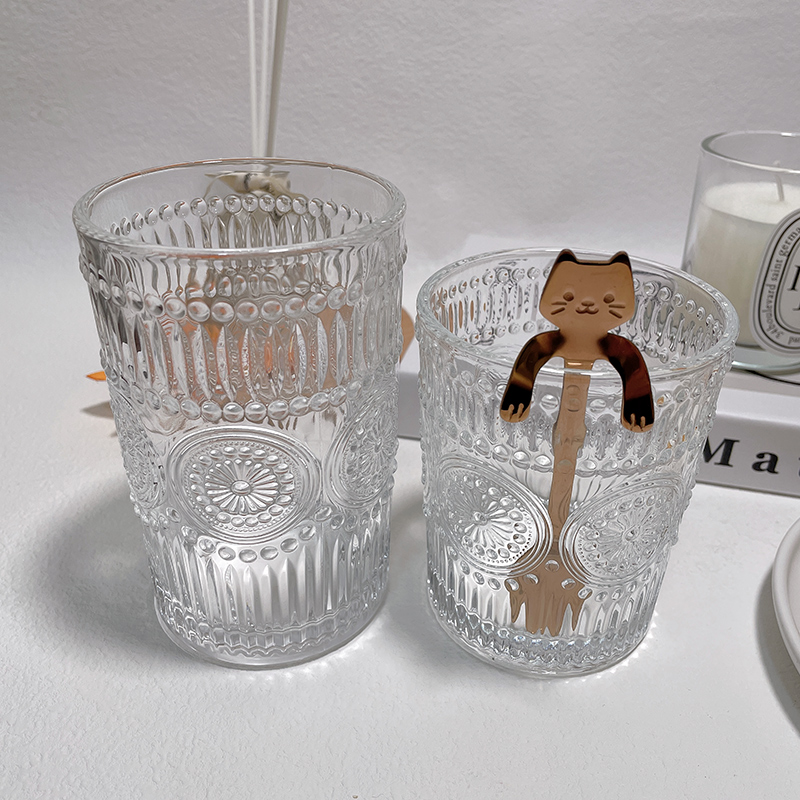 Ins style Nordic retro embossed sun flower glass European round transparent drink glass milk cup small fresh