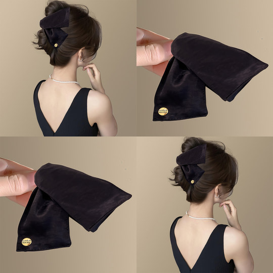 Elegant bright black ~ retro gold label triangle gripper