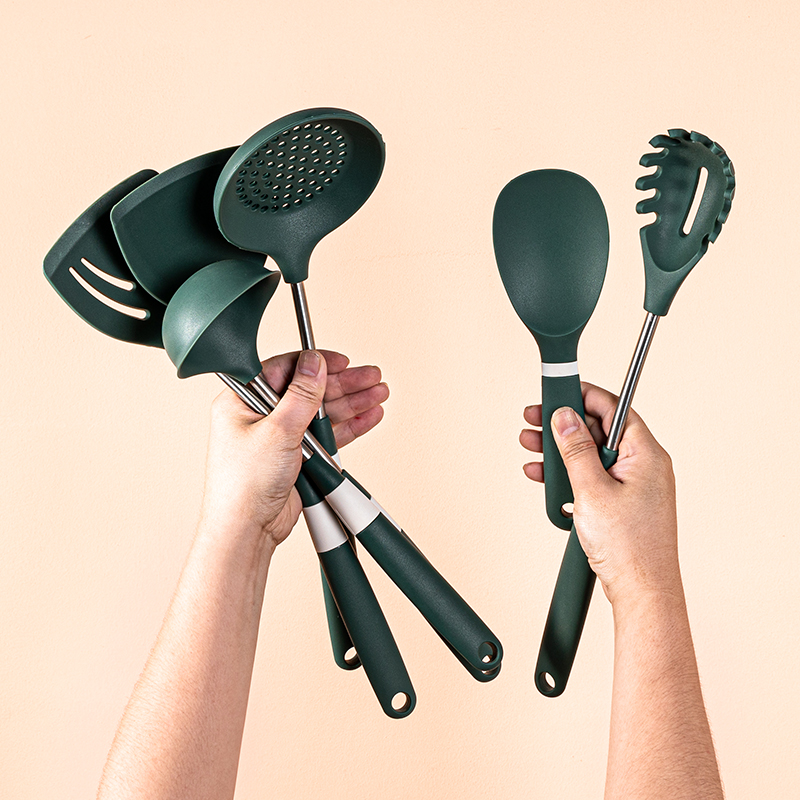 Sakura Qi silicone spatula frying spoon spatula kitchen utensils set Nordic style high temperature resistant silicone spatula spoon household cooking