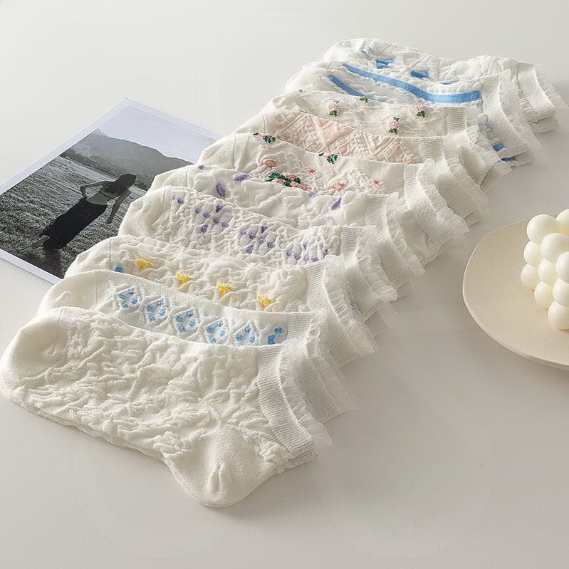 Crystal Fiberglass Lace Short Socks Woman Summer Thin Air Conditioning Socks Short Cylinder Invisible Socks Hollowed-out Students Breathable White Tide