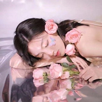 Net red photo area arrangement pendulum mirror paper hanging cloth background Bins water corrugated surface reflective reflective paper tin