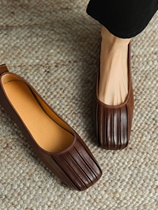 Italian Raraente~super soft~very easy to wear~casual and comfortable square toe flat granny shoes pumps