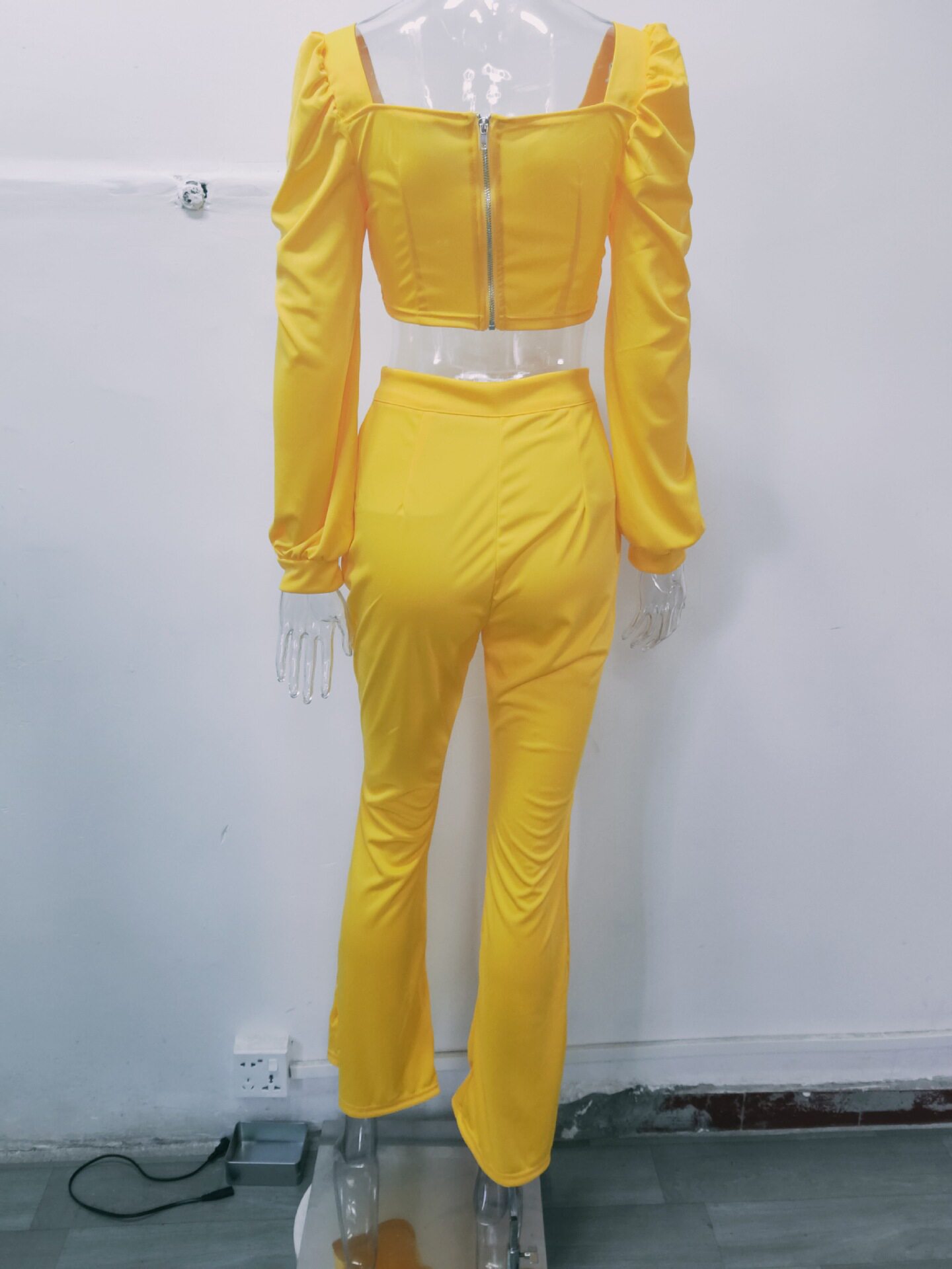 Стильные костюмы women court style lantern sleeve jacket flared trousers suit