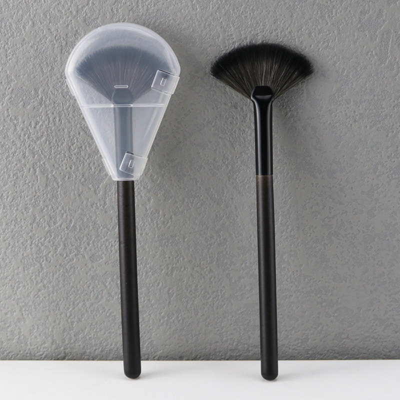 Animal hair fan-shaped high-gloss brush repair capacity brush sweeping powder brush remaining powder brush super soft Cangzhou makeup brush dust-proof