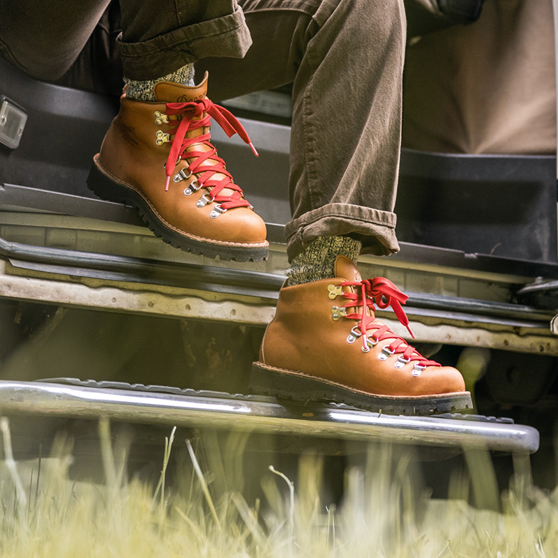 Danner Mountain Light Waterproof Work Boots Unisex Outdoor Non-Slip Hiking Shoes