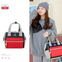 Красная черная и серая труба