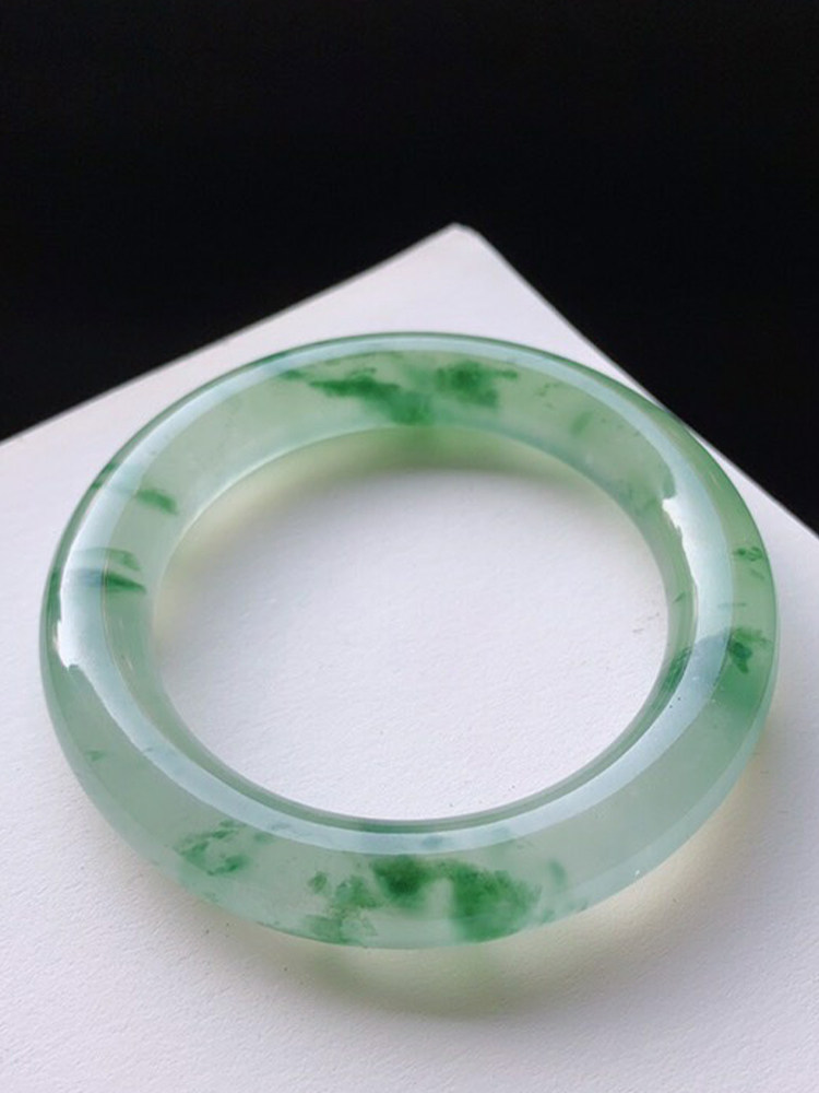 Burmese old pit natural a-cargo jade bracelet high ice glass species floating blue and green flower round strip jade bracelet