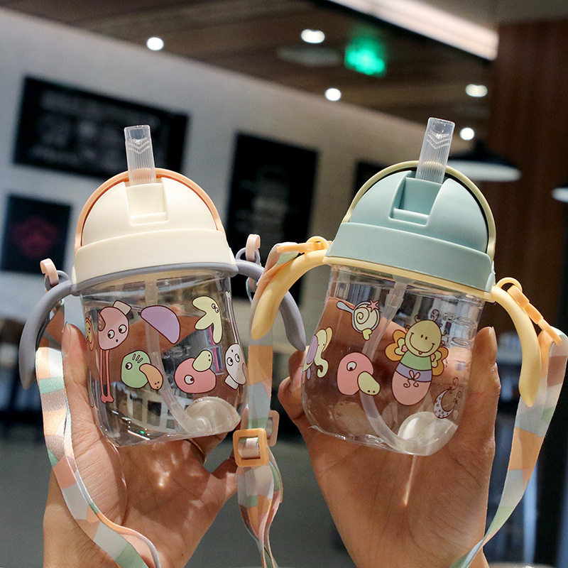 Baby learning drinking cup drop-proof leak-proof bite straw cup children baby anti-choking cup handle holding baby bag cute water bottle