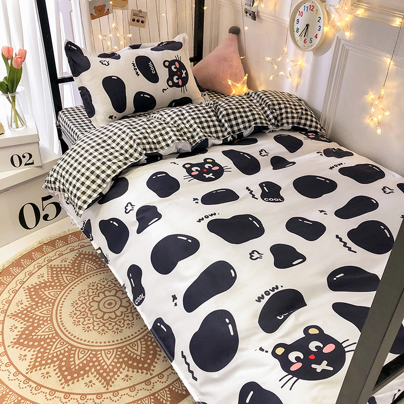 Black and white cartoon panda washed cotton four-piece bed set bedding autumn quilt cover sheet student dormitory three-piece set
