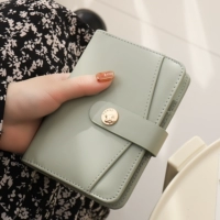 Светло-зеленый