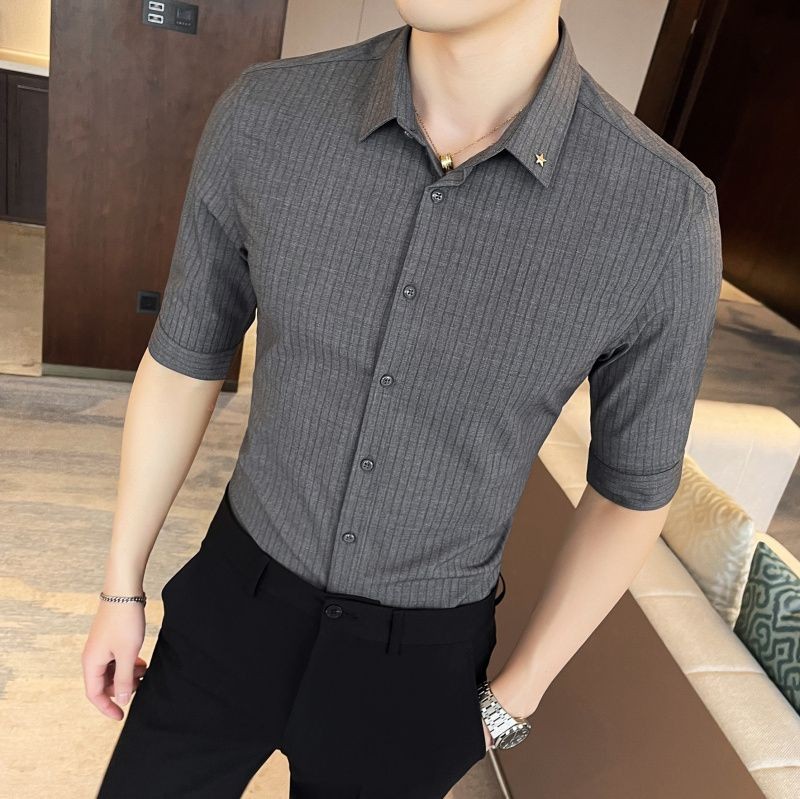Brand men's summer shirt Short sleeve slim Korean version handsome seven-point shirt Business casual half sleeve five-point