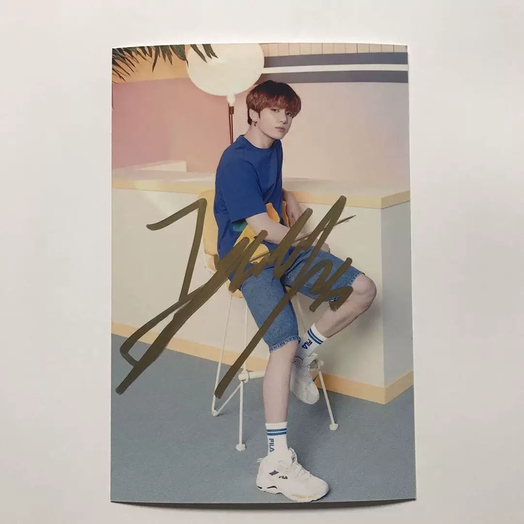 Постер значимый вокруг подписи BTS Bulletproof Youth Tuan Tian Yiguo