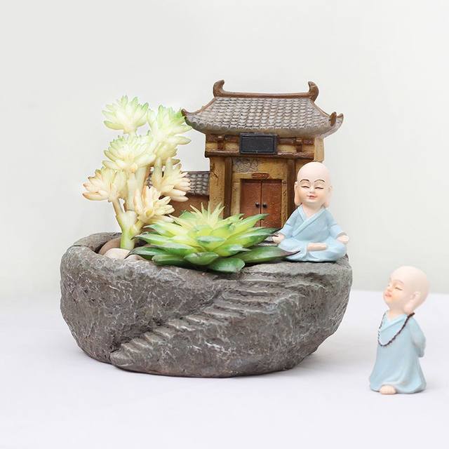 If the home manufacturer directly sells creative Zen garden resin craft ornaments flower pots for home gardening small monk flower pots