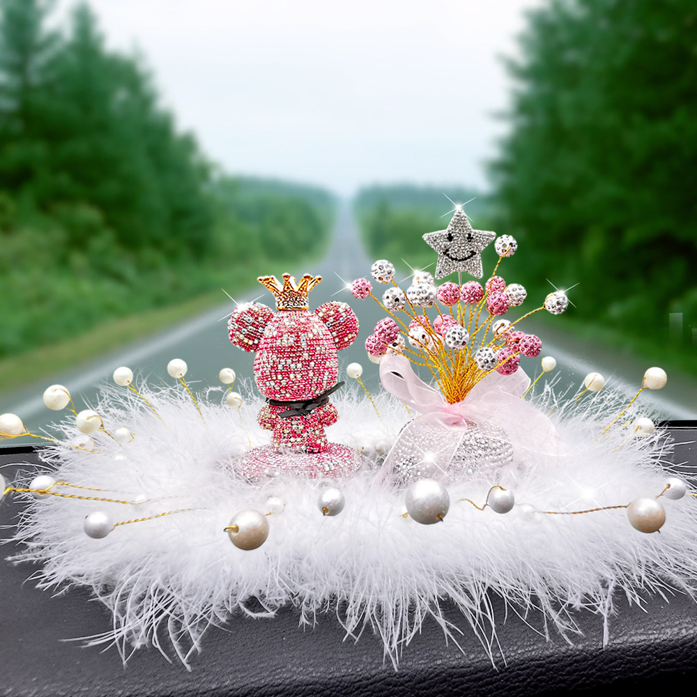 2023 new car center console car ornaments car aromatherapy full drill big bear girls car interior decoration supplies