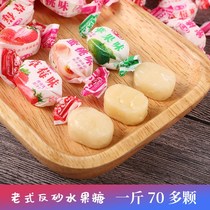 Old-fashioned return to sand water fructose nostalgia for traditional hand wringing crispy sugary sugary snacks wedding happy sugar