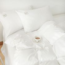 White Hotel Guesthouse Bed Quilts Four Sets of sleeves Bed Linen Shelter Five Pieces 8 Six Pieces With Pillow Core Quilt Core