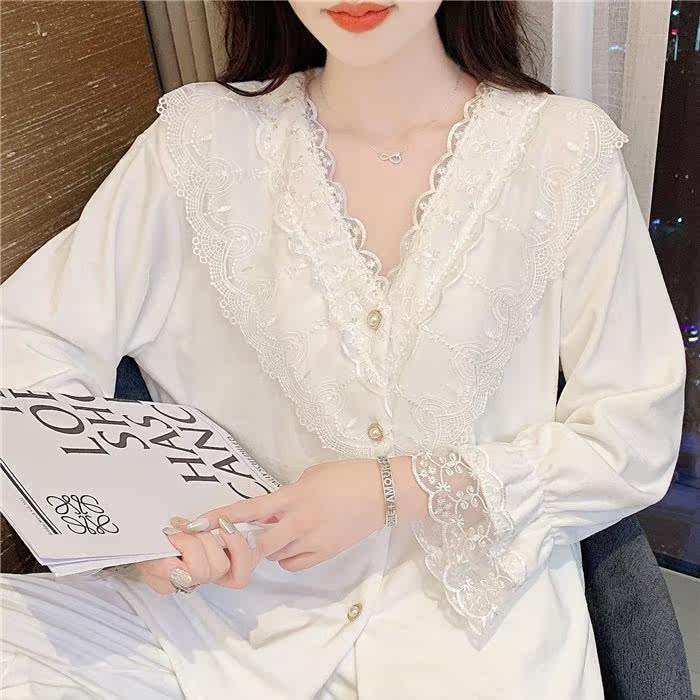 2021 New Pyjamas Women Autumn Winter Velvet palace lace warm can be worn outside wearing wedding home Suits Suit Women Tide