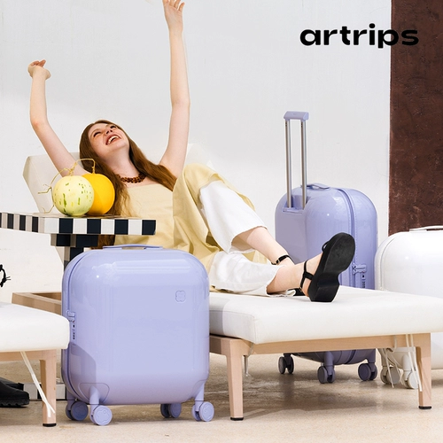 Вместительный и большой чемодан, универсальная коробка для путешествий