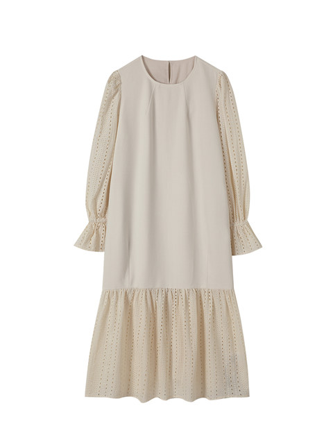 Ren Xiaoyi 2024 ພາກຮຽນ spring ໃຫມ່ສີຂາວ hollow embroidery splicing dress ແມ່ຍິງແບບເກົາຫຼີການເດີນທາງຂອງຝຣັ່ງພາກຮຽນ spring ສິ້ນ skirt ຍາວ