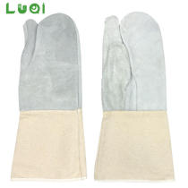 Green Riding Long Three-Finger Welding Gloves Wear-Resistant Welding Cowhide Long Sleeves Origin Hands Are in Stock