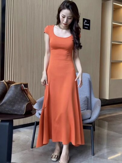 法式方领蓝色T恤连衣裙女夏季小个子修身显瘦气质高级感A字长裙子