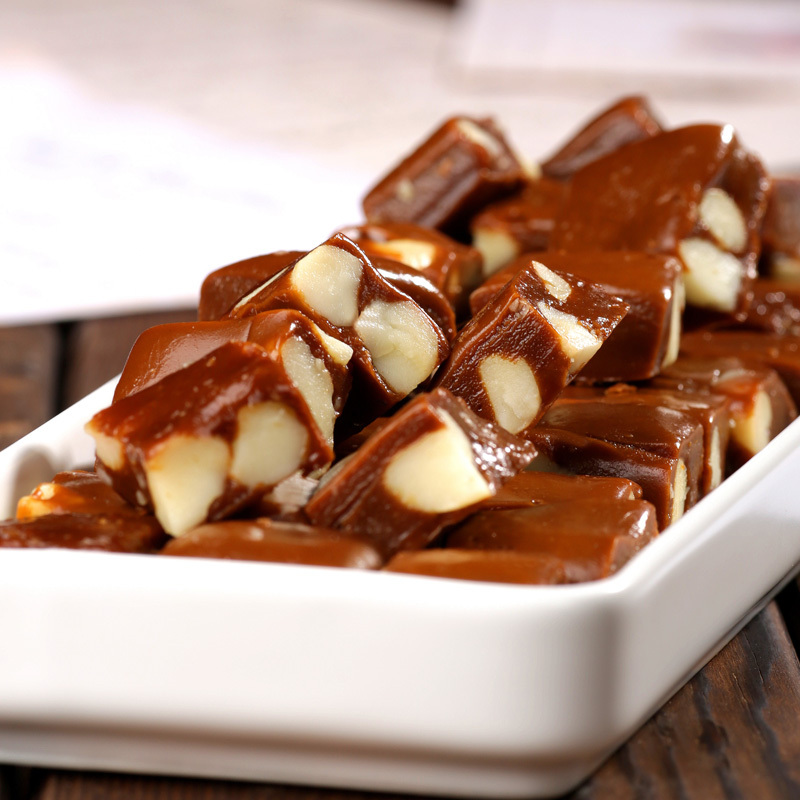 Hawaiian Macadamia Nut Coffee Candy, Handmade Popular Snack, High-Value Snack, Chocolate Cocoa Crisp Candy Gift Box