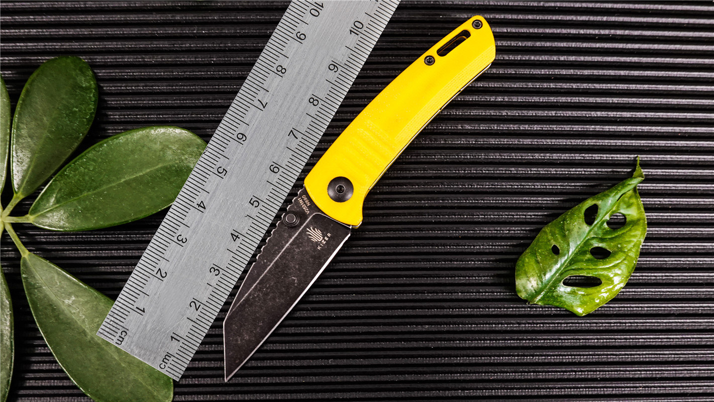 KIZER Kaiser outdoor camping portable multi-purpose EDC high hardness pocket play pocket knife V2531