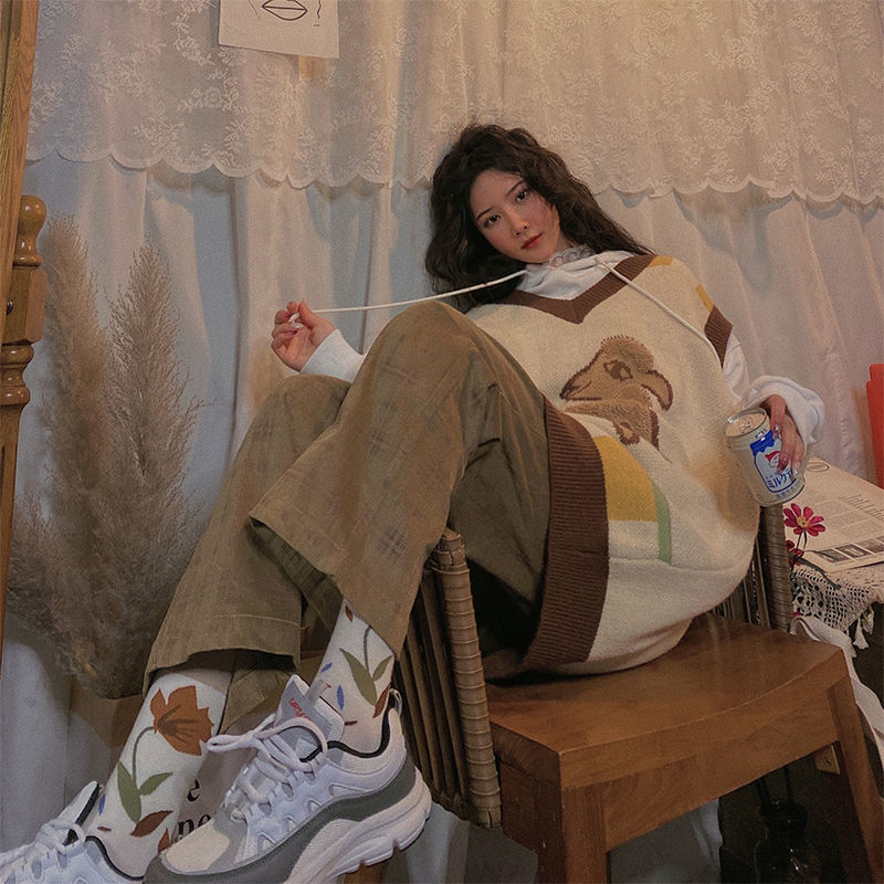 Spring new 2021 fashion all-match tide ins Korean version slimming retro temperament bottoming shirt vest two-piece set