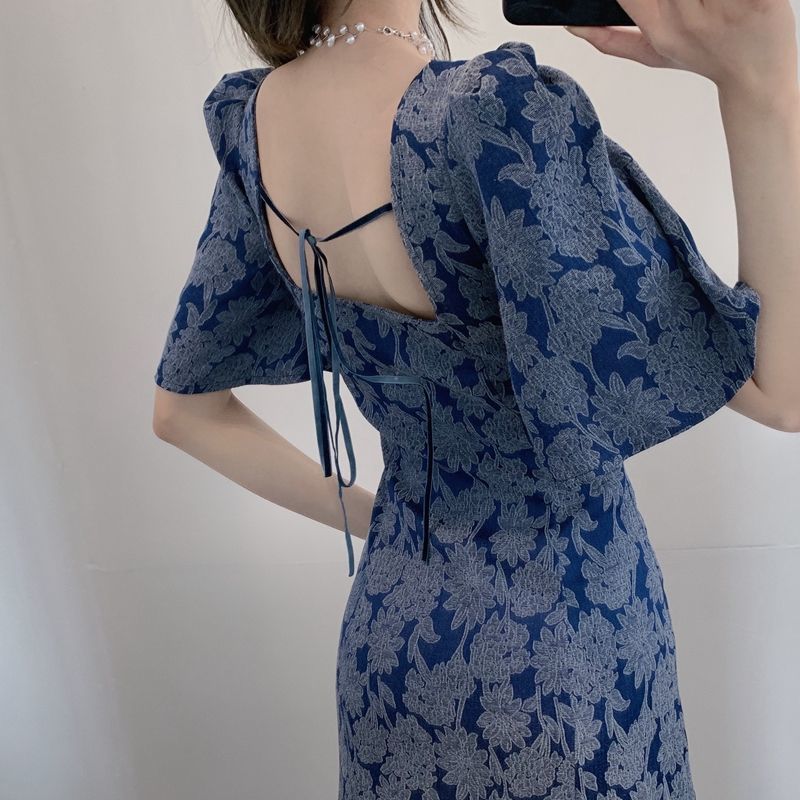 In the spring of 2021, the new French vintage Heben style of sweet and salty dress goddess is thin