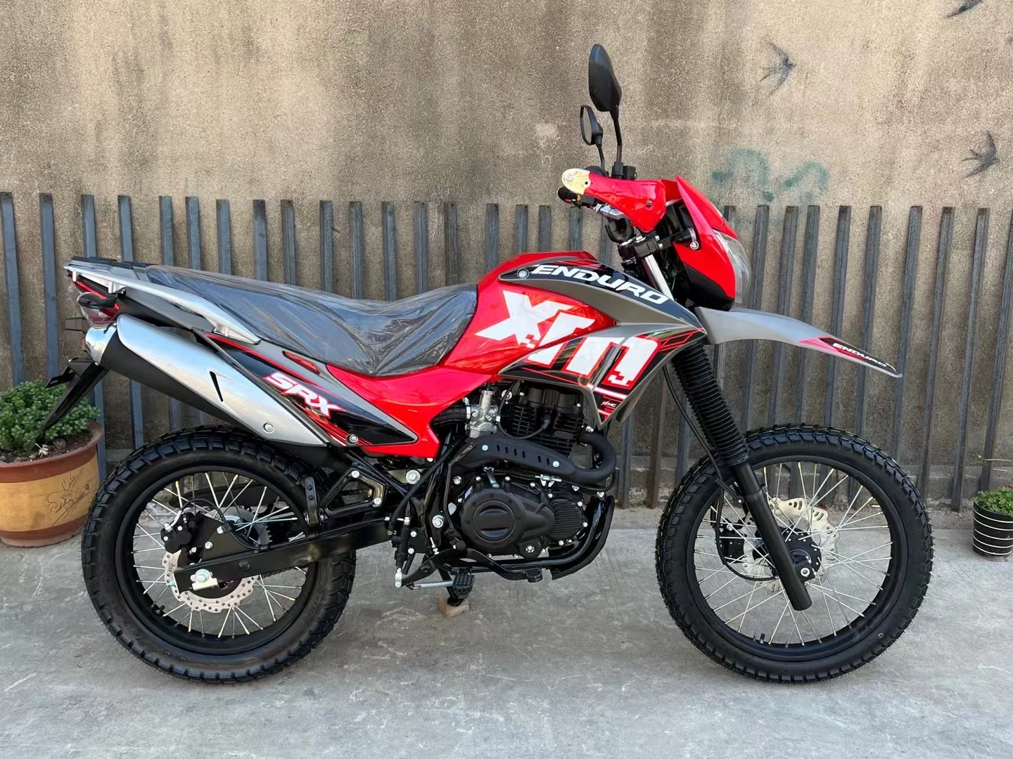 Б/у мотоцикл Zongshen 250cc горная кросс-страна высокого качества магический позер гепард CQR напряжение спортивный автомобиль