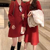 New Years festive womens autumn and winter annual meeting return Christmas New Years jersey with a red knitted dress in the base