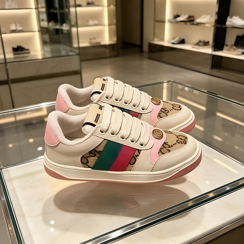 Hong Kong g Brand Exclusive Store Classic Designer High-End Sneakers with Monogram Pattern, Large Workshop Rhinestone-Studded Dirty Shoes for Men and Women
