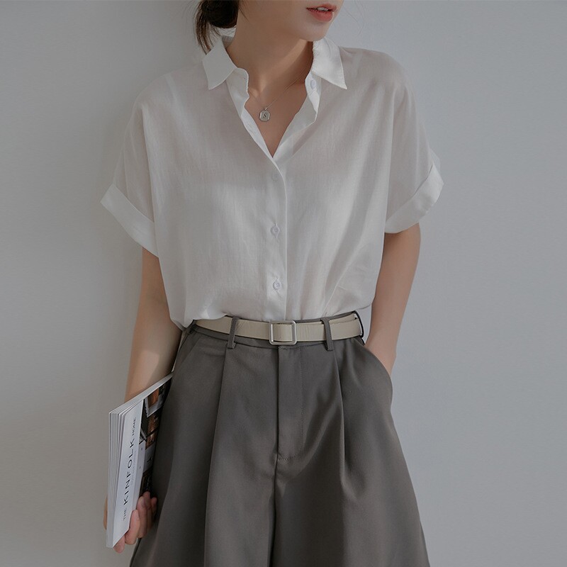 White Short Sleeve Shirt Woman Summer 2021 New Thin style Light cooked windy Artistic Temperament Shirt Loose 100 lap blouses