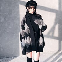 French maje21 early spring in long funk sweater retro V collar collage Lazy Breeze Cardiovert Coat Woman