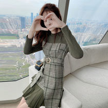 Plaid stitching fake two-piece dress autumn and winter 2020 new female fashion temperament age-reducing small mid-skirt